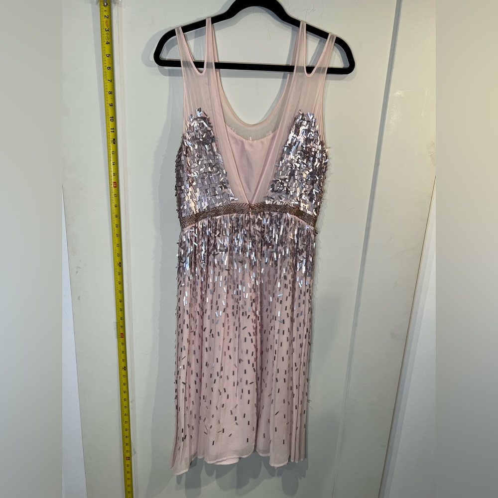 French Connection Sequin Chiffon Street Chic Party Dress Fun Stylish New - Picture 4 of 7